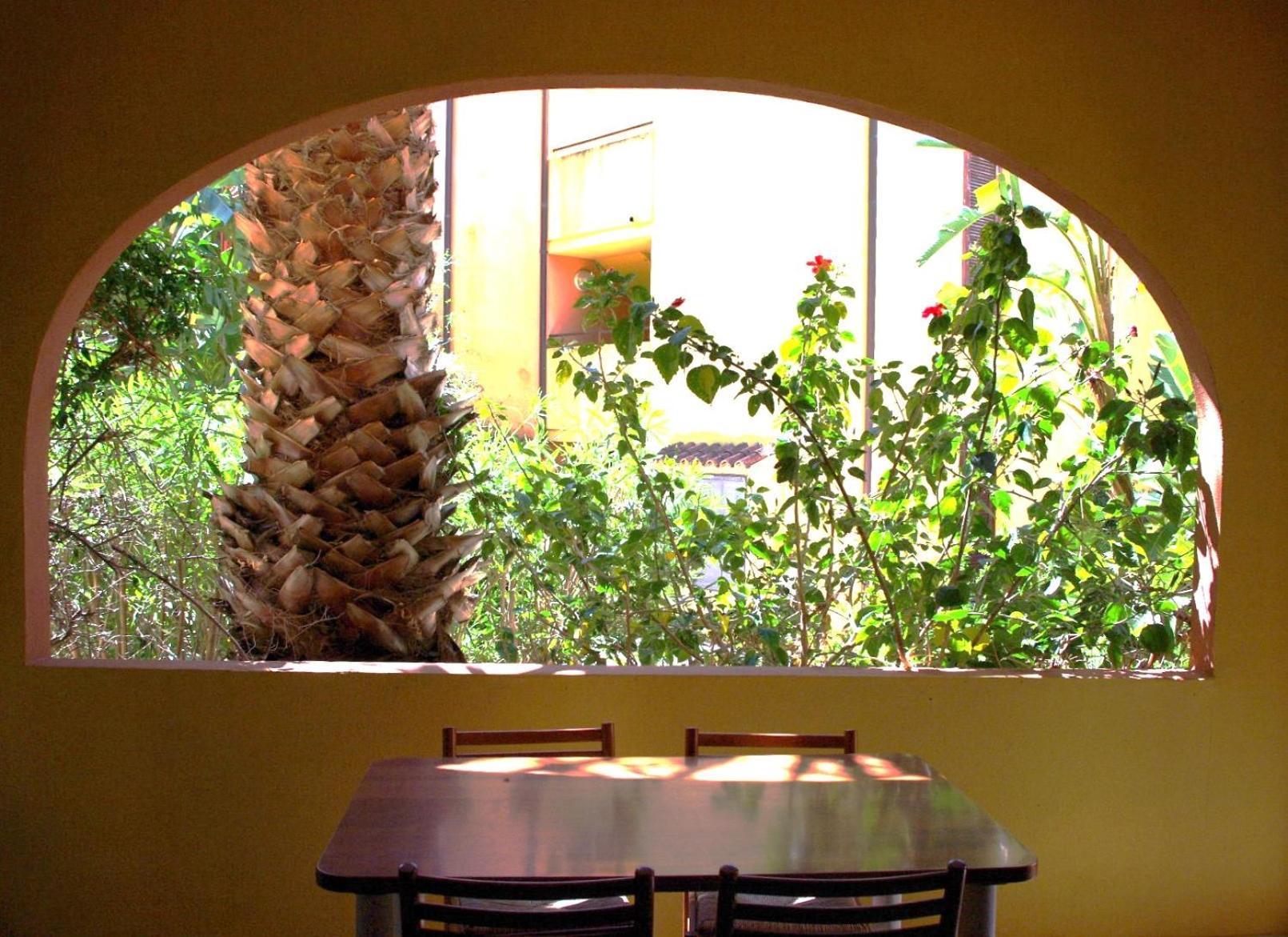 Nest House - Esclusivo Appartamento Marina Di Olbia- Mater Olbia - Beaches - Close To The Airport - Private Parking- Full Comforts - Buitenkant foto